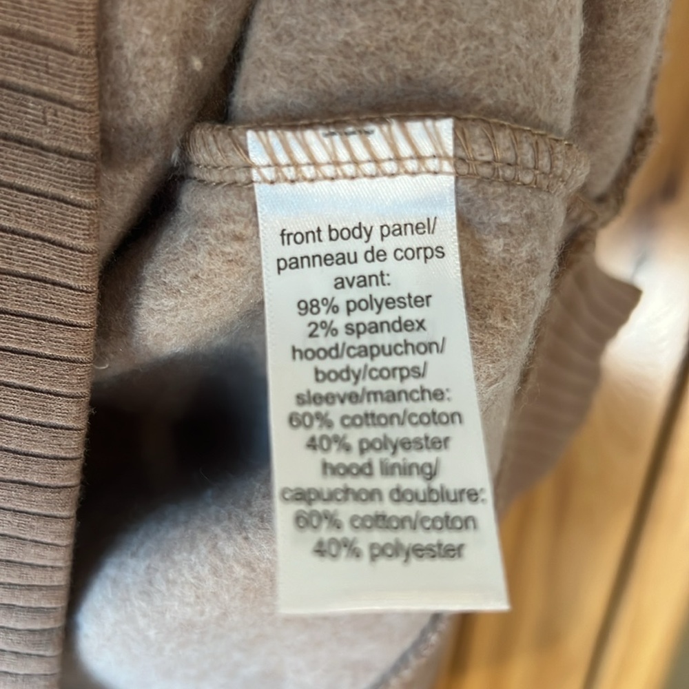 MOVING SALEšMauriceās hoodie - Picture 9 of 9